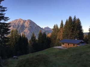Larchhtte Pfaffenhofen in Tirol Berghtte Tirol