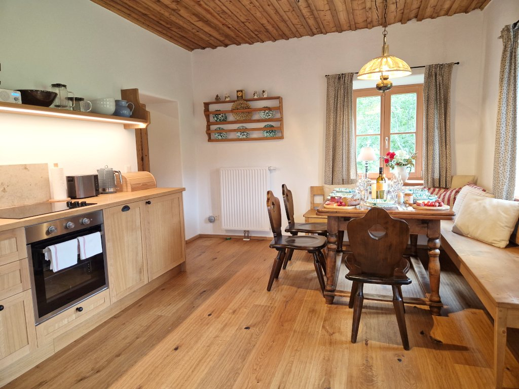 Hochreith Hütte Obersteiermark ... die gemütliche Stube mit moderner Küche