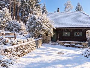 Burgis Waldh�ttl in St. Jakob im Walde Berghuette in St. Jakob im Walde
