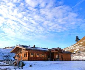 Rettenbachalm Chiemgauer Alpen in Tirol Die Rettenbachalm 