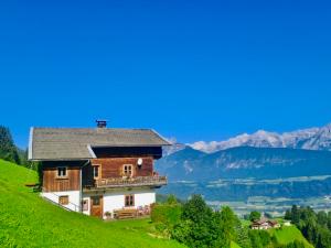 Wiesenh�tte Tuxer Alpen Wiesenh�tte