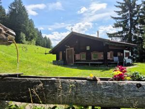 Sunnseitenalm Silberregion Karwendel Almhtte Silberregion Karwendel