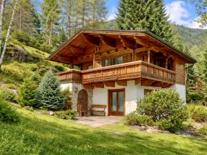 Sonnenhangh�tte im Gschnitztal Selbstversorgerhuette im Gschnitztal