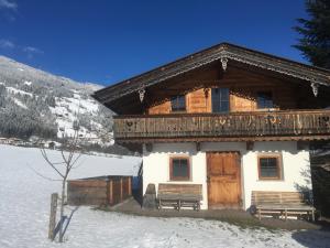 Brennhtte Hippach im Zillertal Brennhtte Hippach im Zillertal